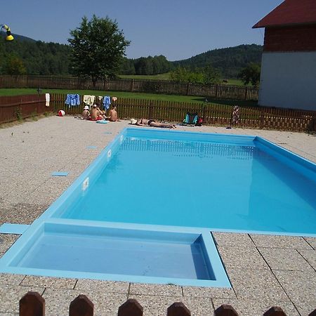 Heřmanice Restaurace A Penzion Ceska Hospoda מראה חיצוני תמונה