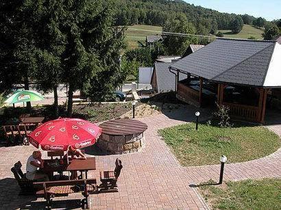 Heřmanice Restaurace A Penzion Ceska Hospoda מראה חיצוני תמונה