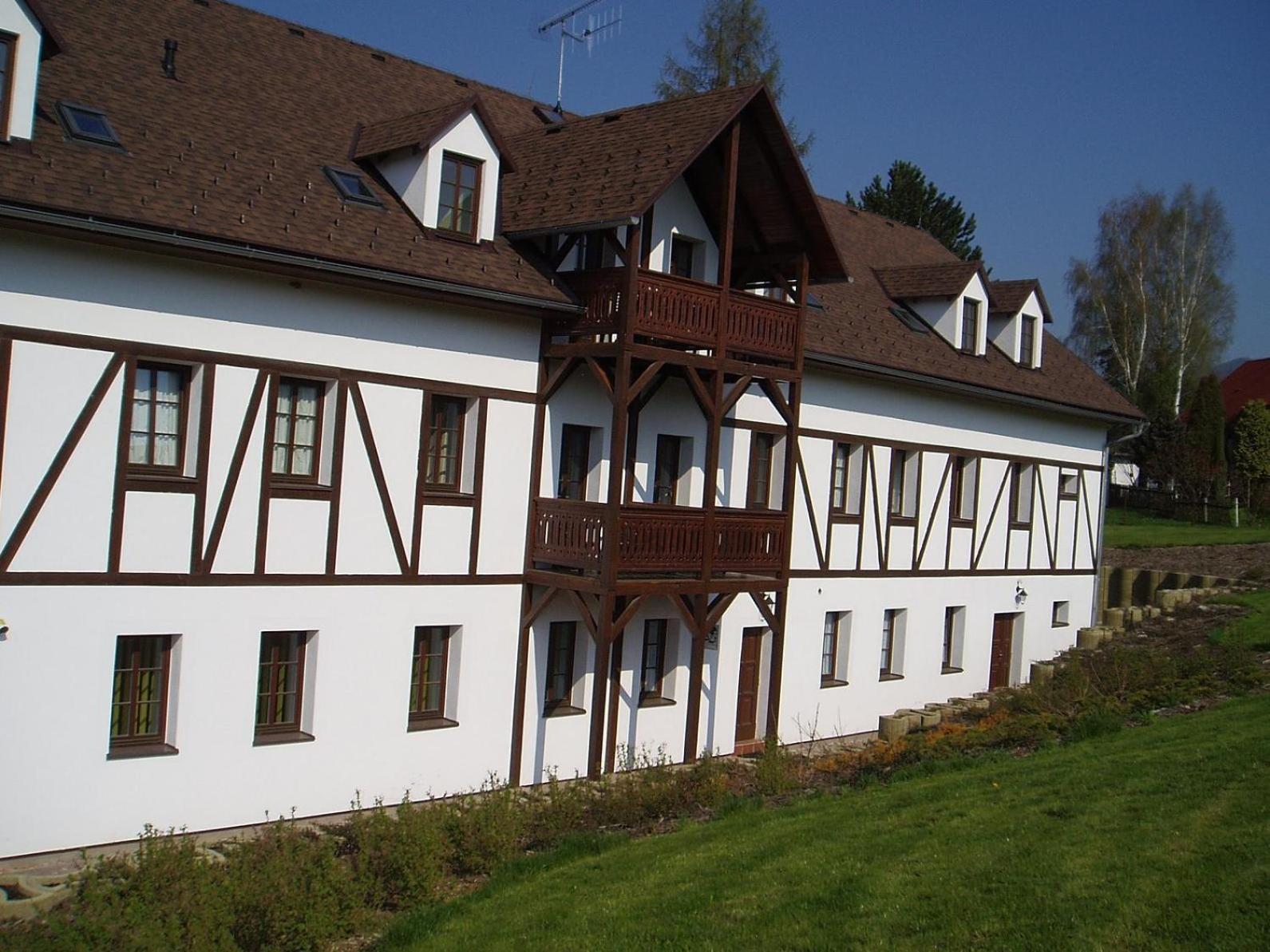 Heřmanice Restaurace A Penzion Ceska Hospoda מראה חיצוני תמונה